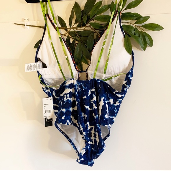 LA BLANCA Swimsuit Size 14 Tummy control - Picture 3 of 5